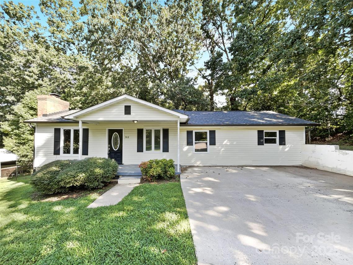 502 Cherry St., Belmont, NC 28012