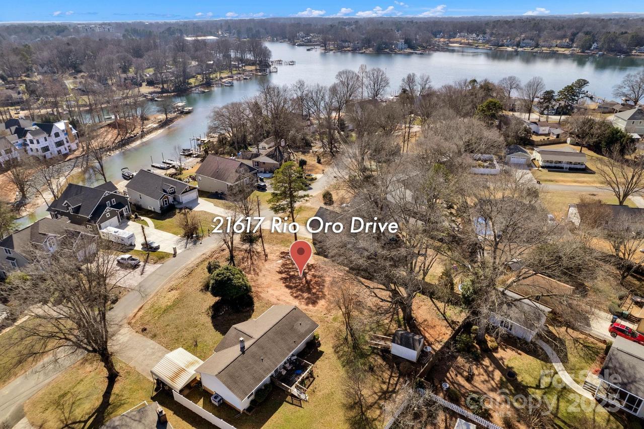 21617 Rio Oro Dr., Cornelius, NC 28031