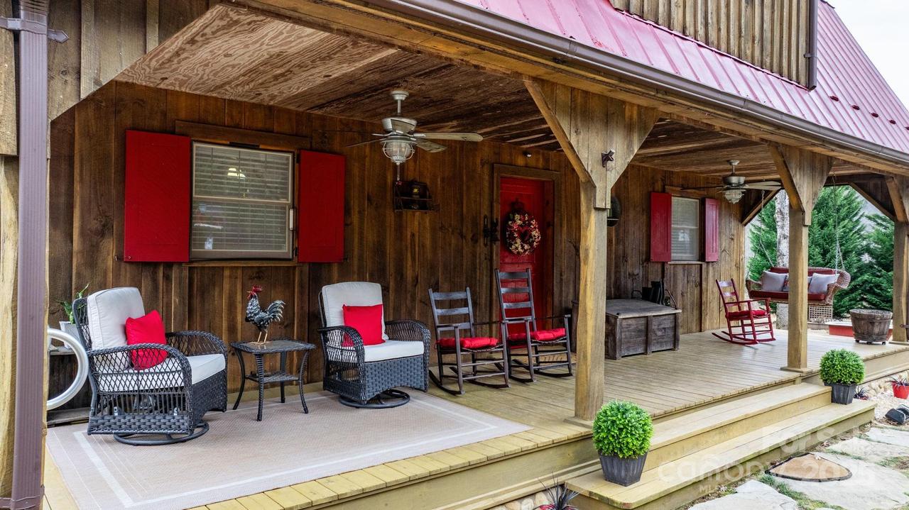 5734 Anthony Creek Rd., Collettsville, NC 28611