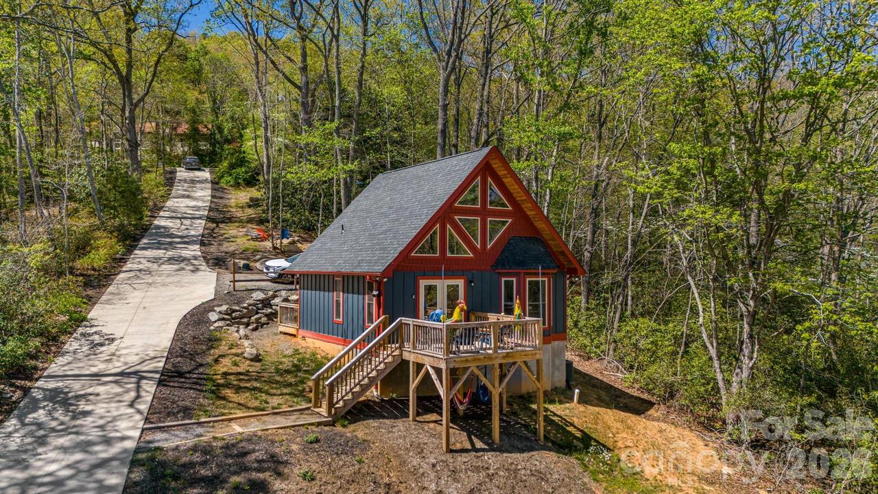 67/69 Flat Top Mountain Rd., Fairview, NC 28730
