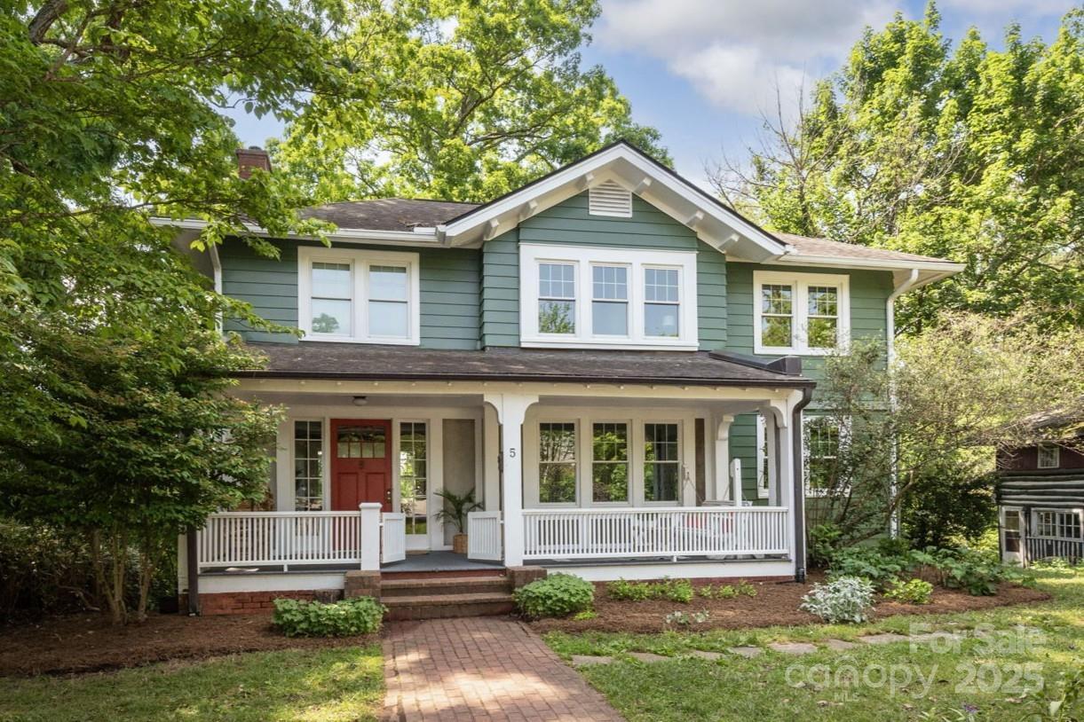 5 Chiles Ave., Asheville, NC 28803