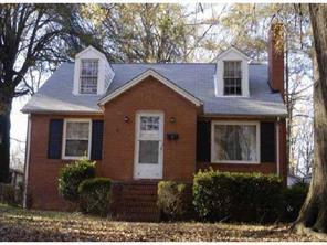 900 Crestmere St., Charlotte, NC 28208