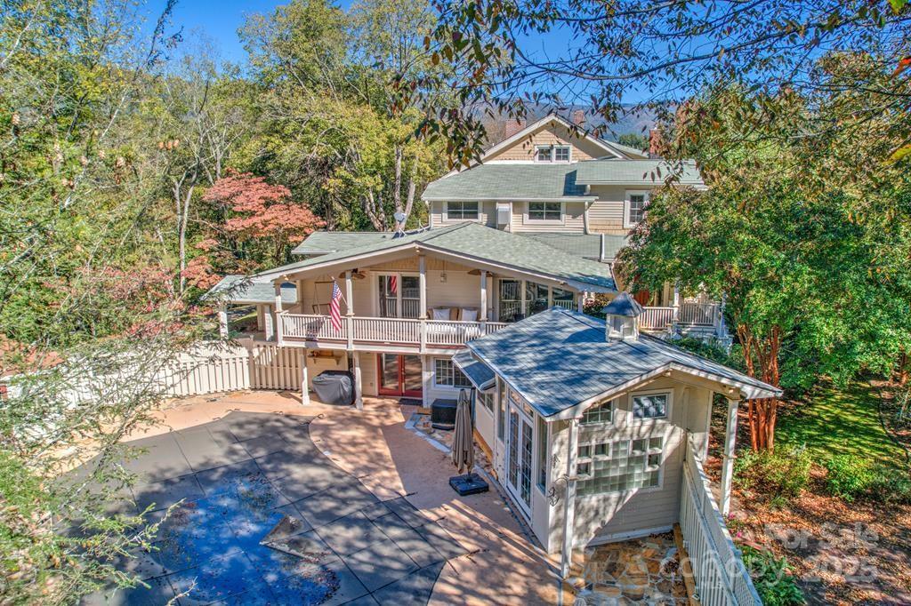 174 Cowan St., Sylva, NC 28779