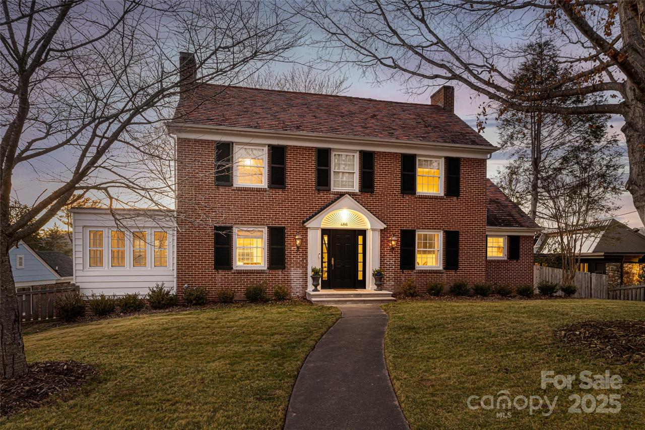 486 Kimberly Ave., Asheville, NC 28804