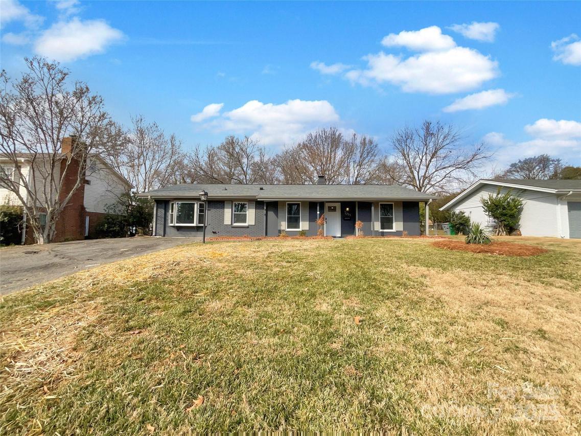 7015 Cardigan Ave., Charlotte, NC 28215