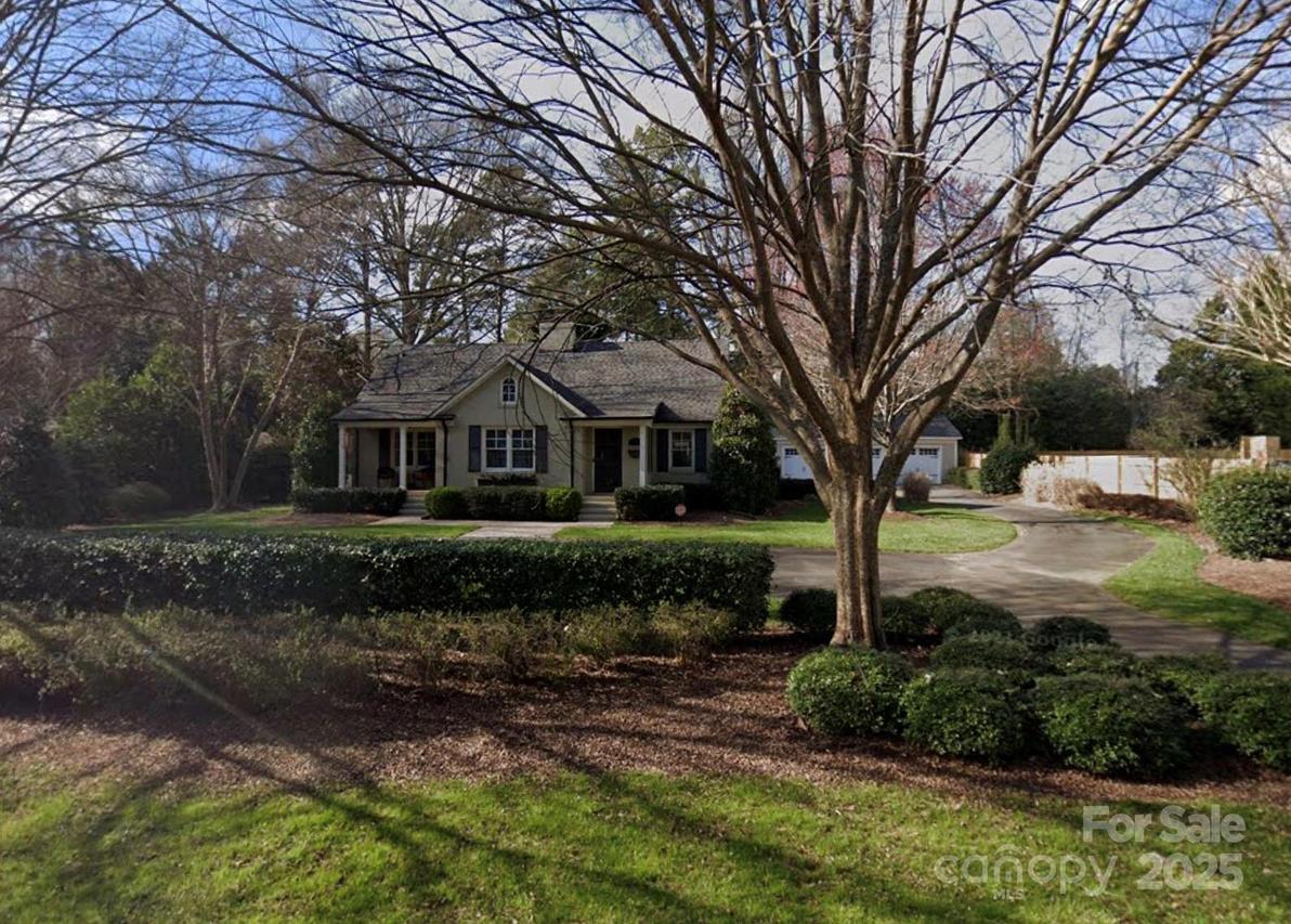 1222 Cedar Ln., Charlotte, NC 28226