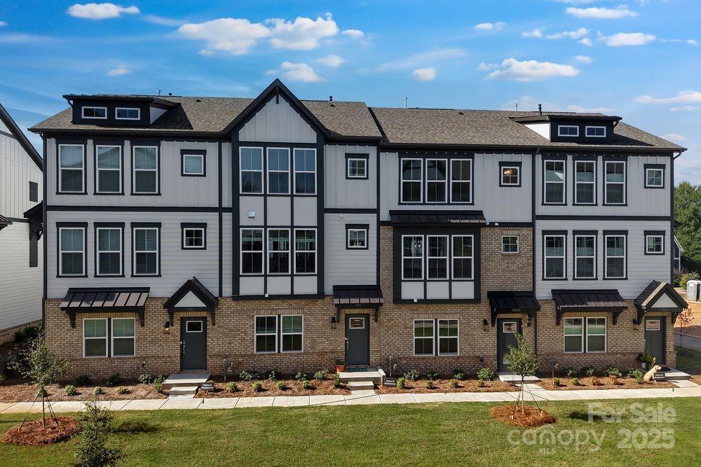 707 Hoke Ln., Davidson, NC 28036