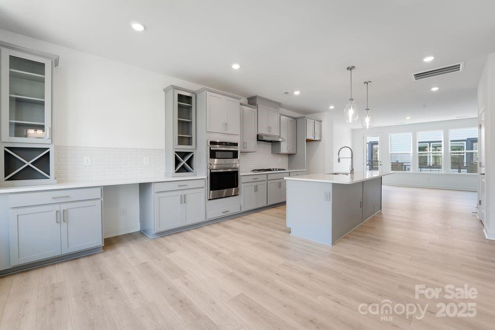 707 Hoke Ln., Davidson, NC 28036