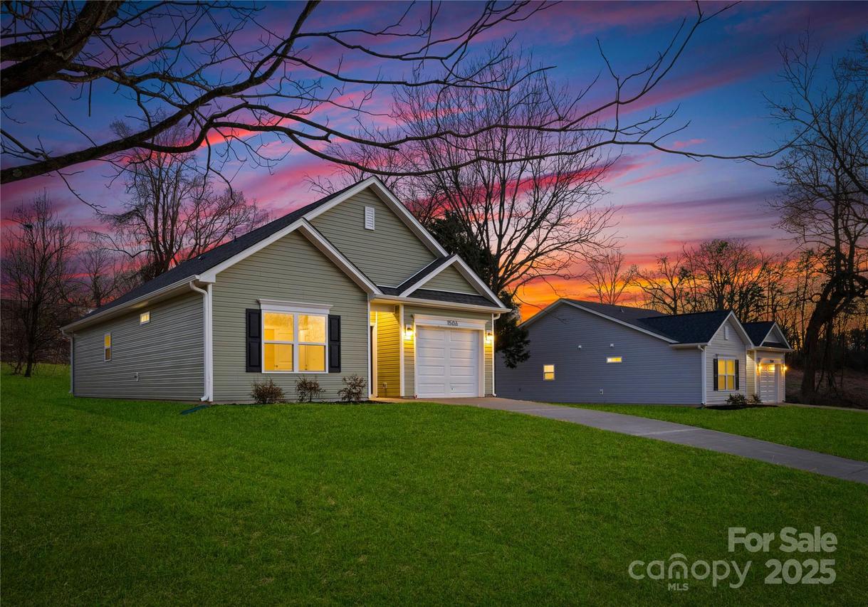 1140 Thayer Glen Ct., Charlotte, NC 28213