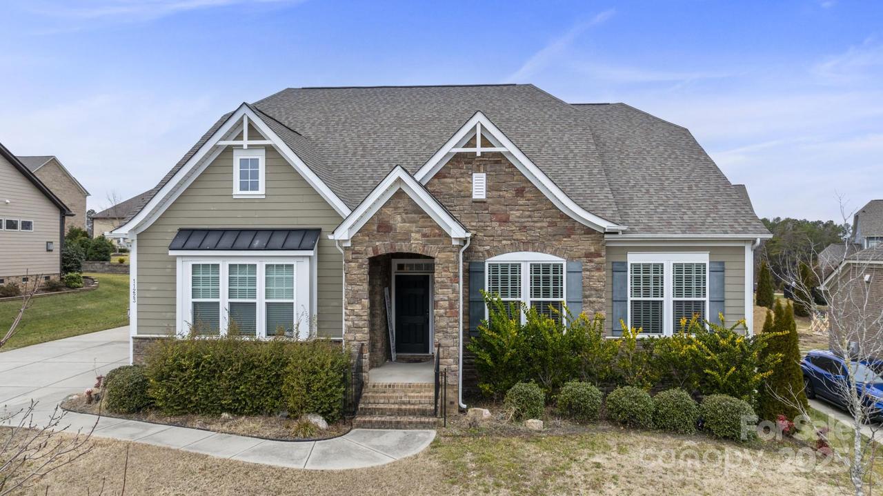 11223 Wescott Hill Dr., Huntersville, NC 28078
