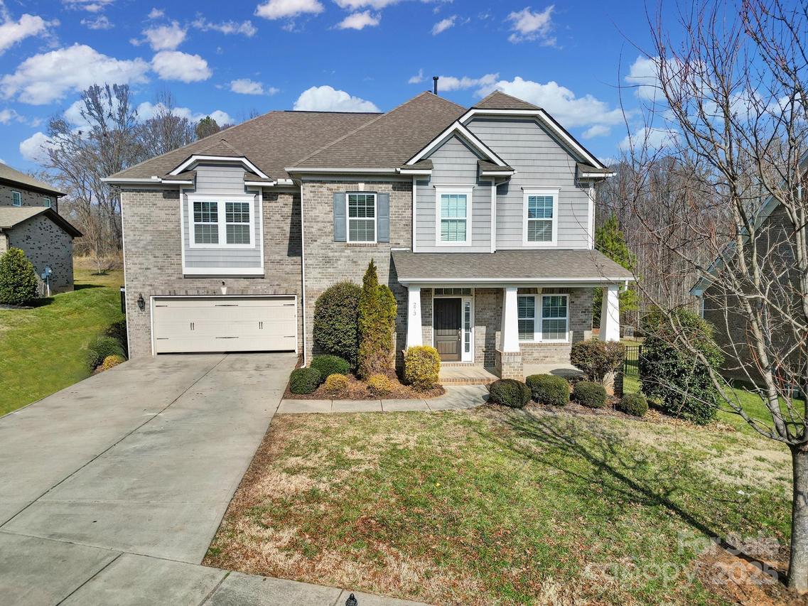 273 E Waterlynn Rd., Mooresville, NC 28115