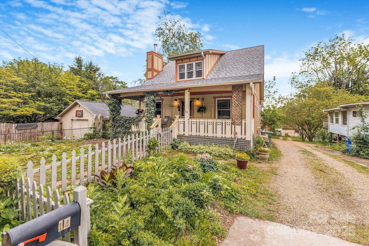14 Drake St., Asheville, NC 28806