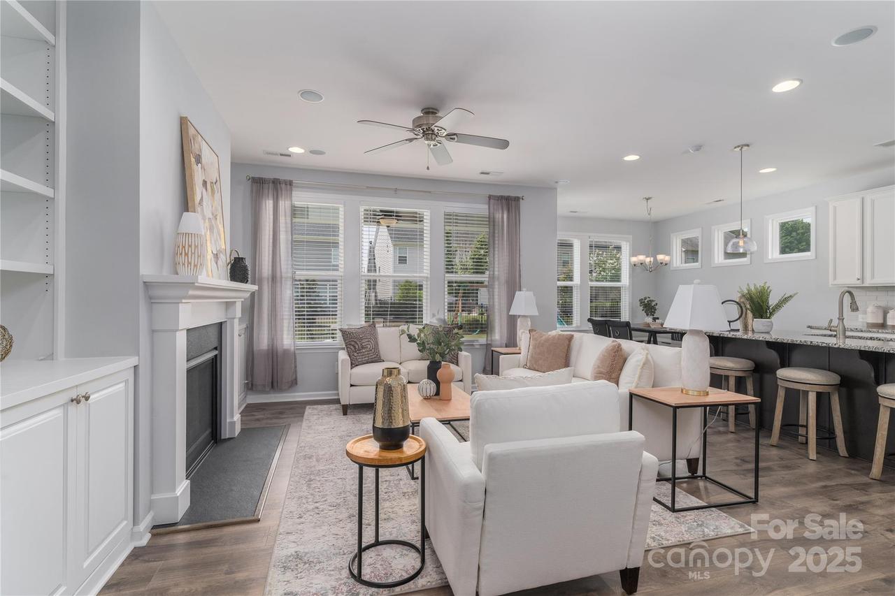 108 Hillston Ln., Mooresville, NC 28115