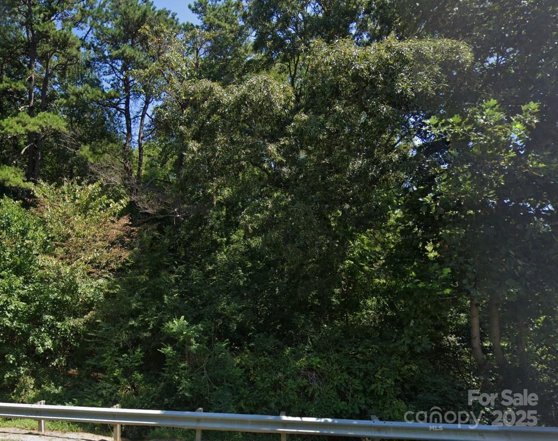 W Iredell Ave., Mooresville, NC 28115
