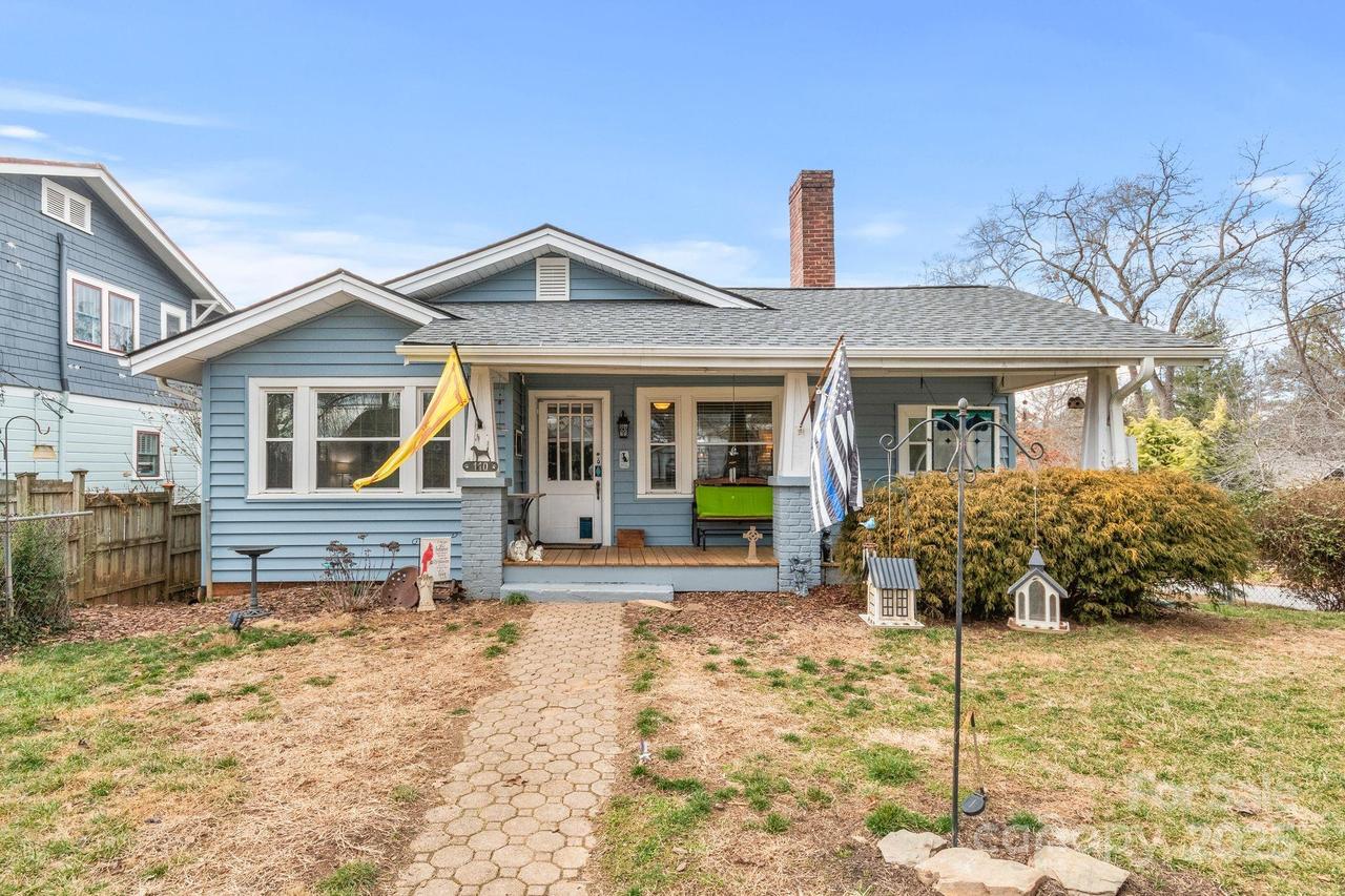 110 Carrier St., Asheville, NC 28806