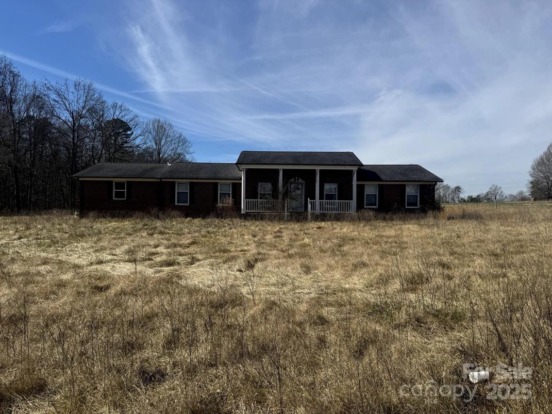471 Shinnville Rd., Mooresville, NC 28115