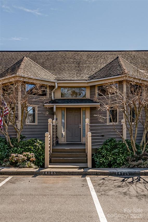 14106 Yachtsman Harbor Dr., Charlotte, NC 28278