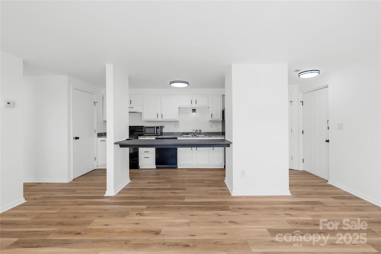 1641 Arlyn Cir. #A, Charlotte, NC 28213