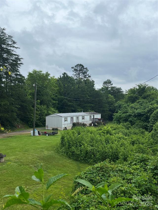 308 Caldwell St., Rhodhiss, NC 28645