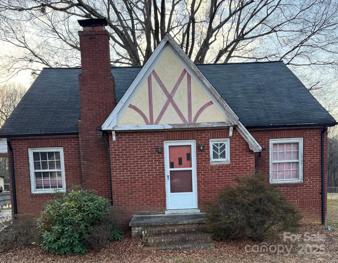 445 Shinnville Rd., Mooresville, NC 28115