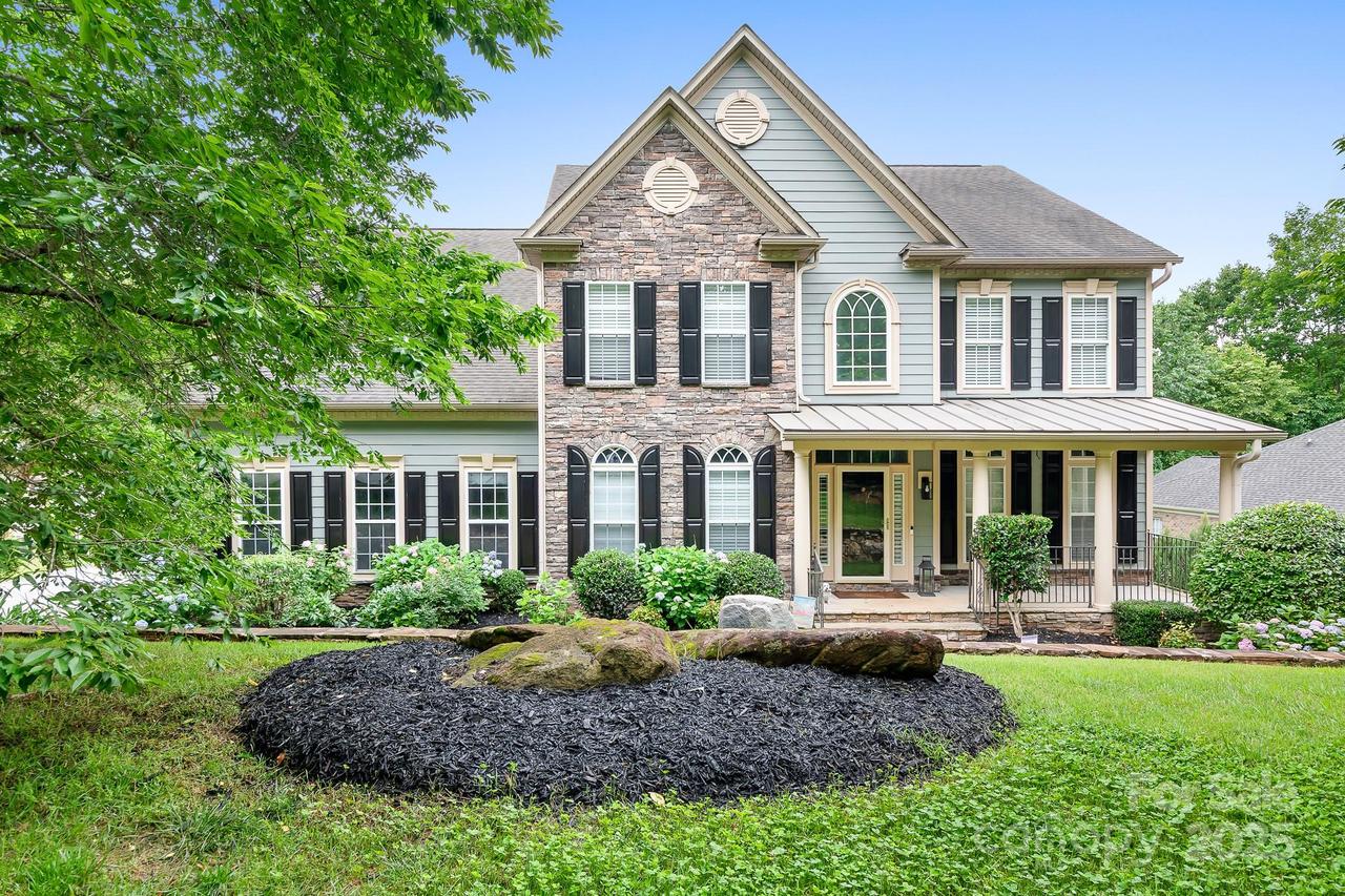 7191 Grist Mill Ct., Denver, NC 28037