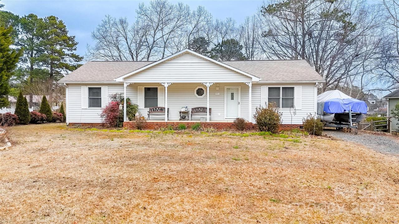 431 Island Cove Rd. #86, Norwood, NC 28128