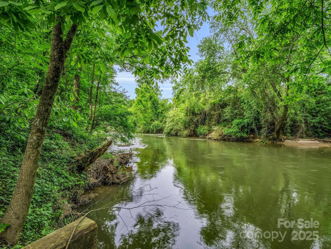 999 Rivercrest Pkwy. #28, Rutherfordton, NC 28139