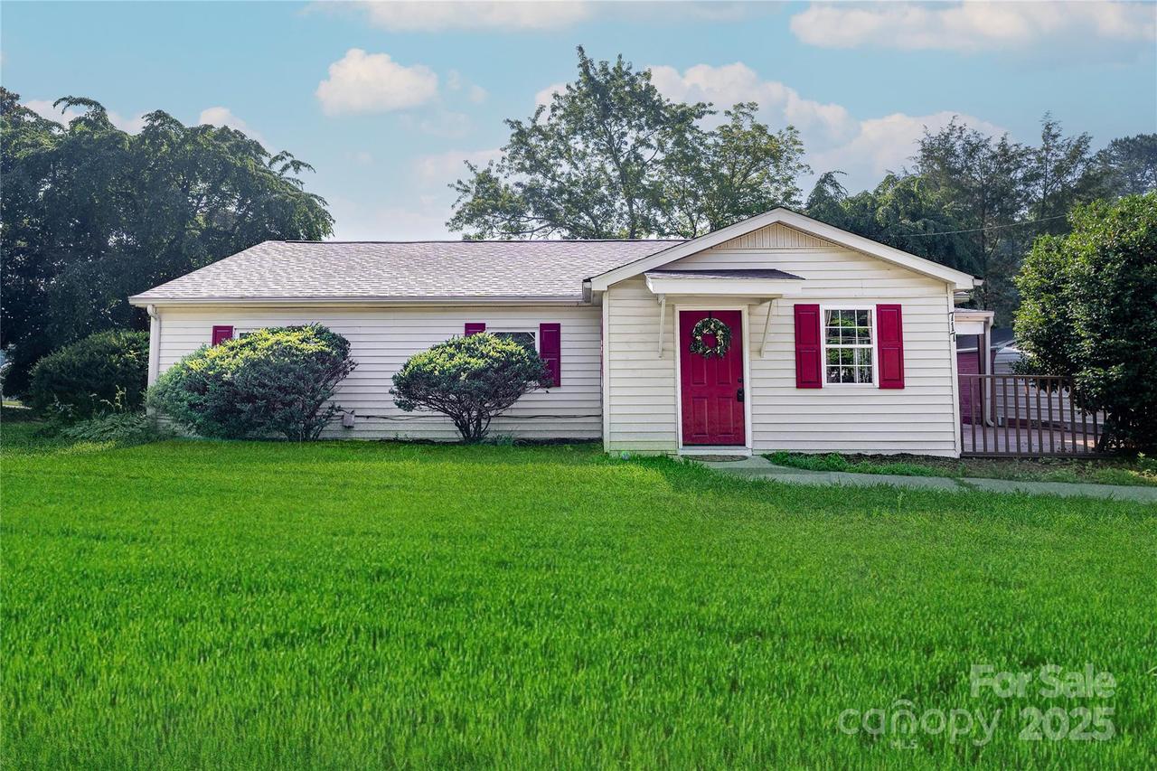 717 Perth Rd., Troutman, NC 28166