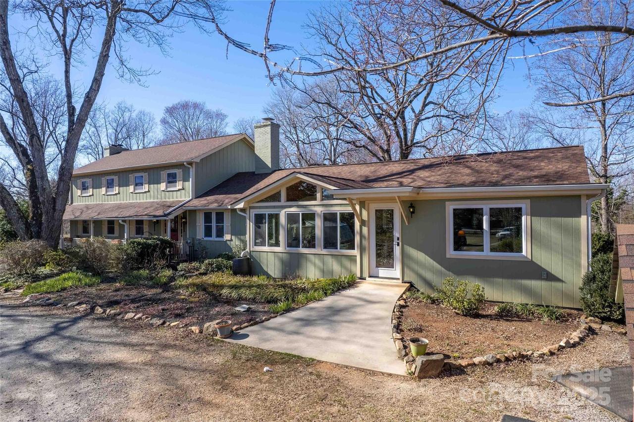 4147 Peniel Rd., Tryon, NC 28782