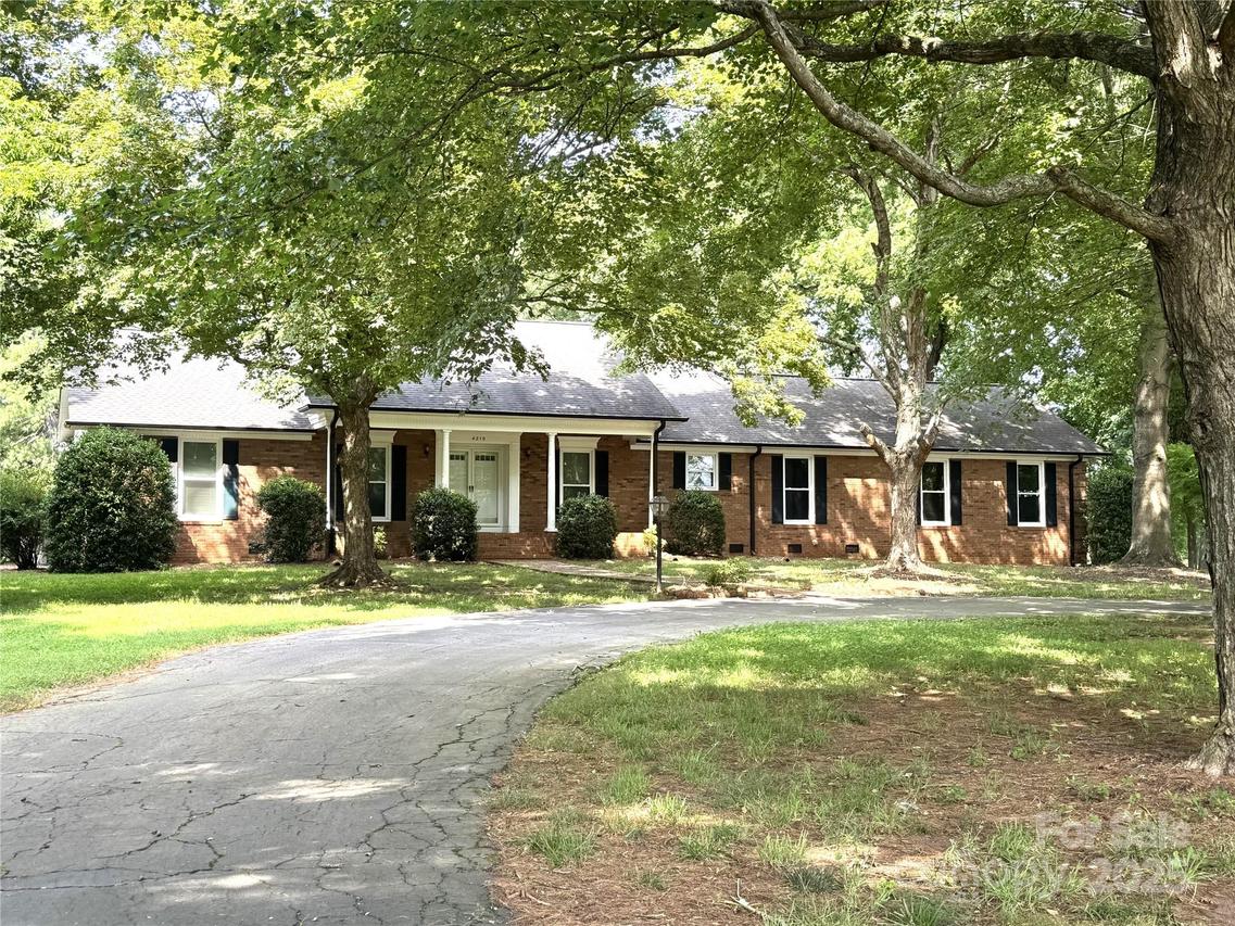 4210 Wrangler Dr., Concord, NC 28027