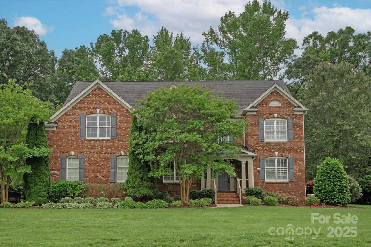 409 Running Horse Ln., Waxhaw, NC 28173