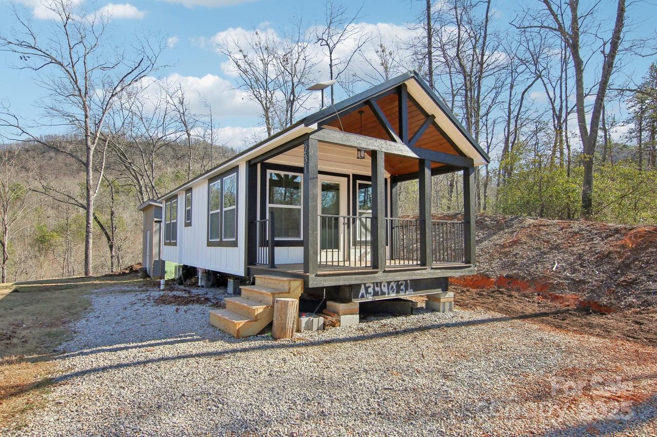 231 Eula Parker Rd., Old Fort, NC 28762
