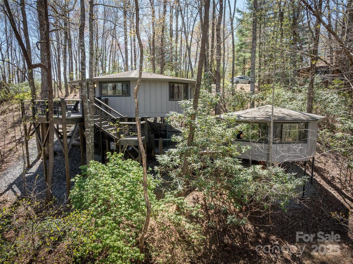 420 S Sequoyah Ln., Brevard, NC 28712