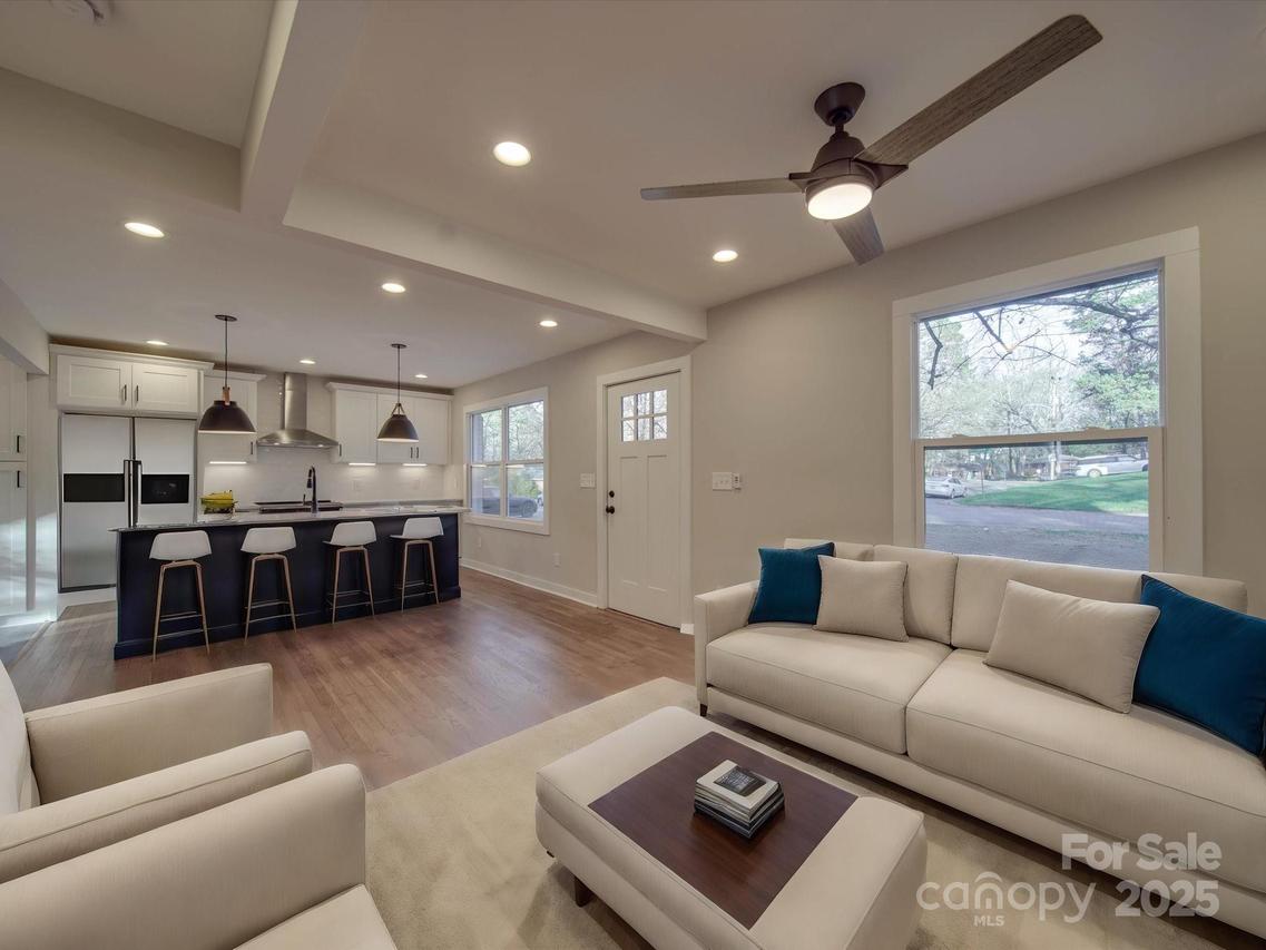 908 Davenport St., Charlotte, NC 28208