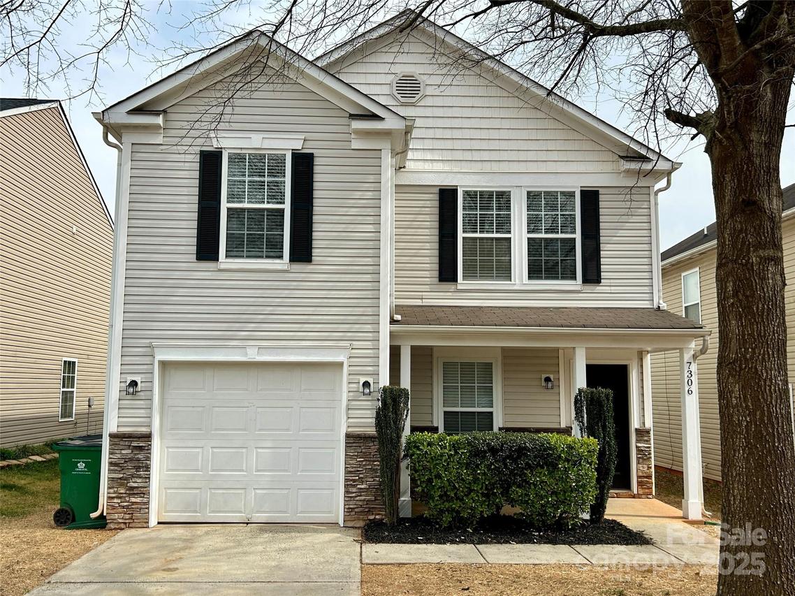7306 Fox Point Dr., Charlotte, NC 28269