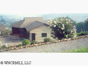 34 Pond View Drive, Waynesville, NC 28786