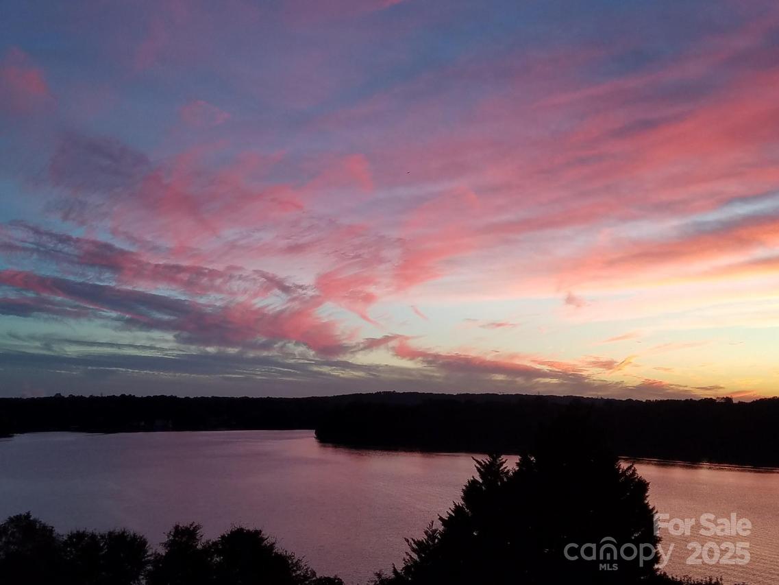 9709 Emerald Point Dr. #2, Charlotte, NC 28278