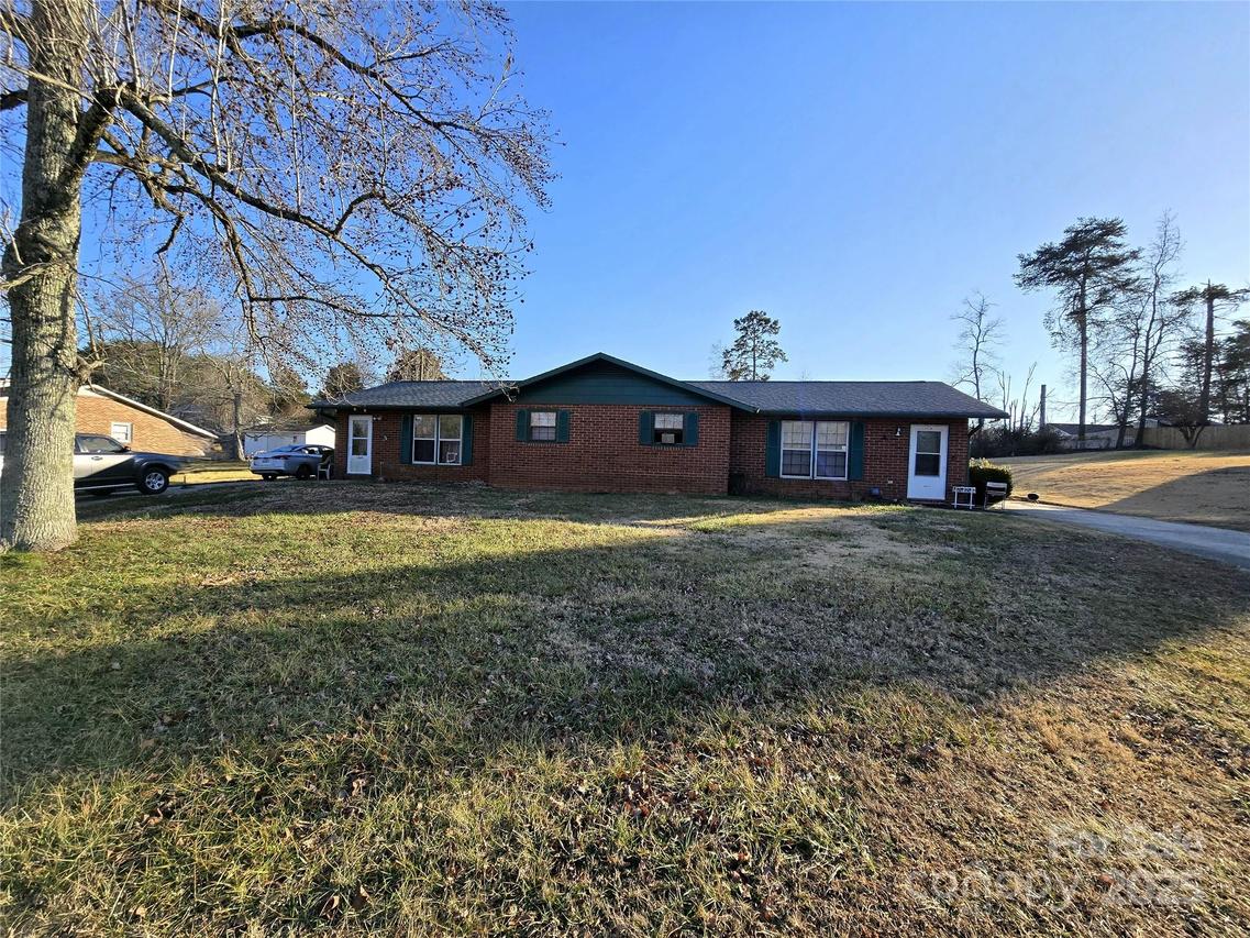 1247 Kluttz Rd., Salisbury, NC 28146