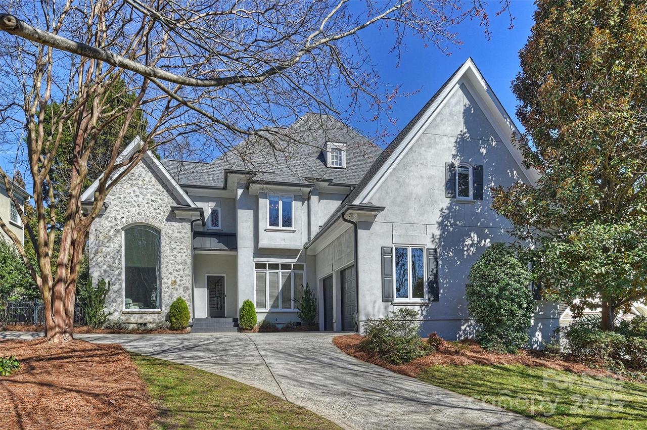 5225 Lila Wood Cir., Charlotte, NC 28209