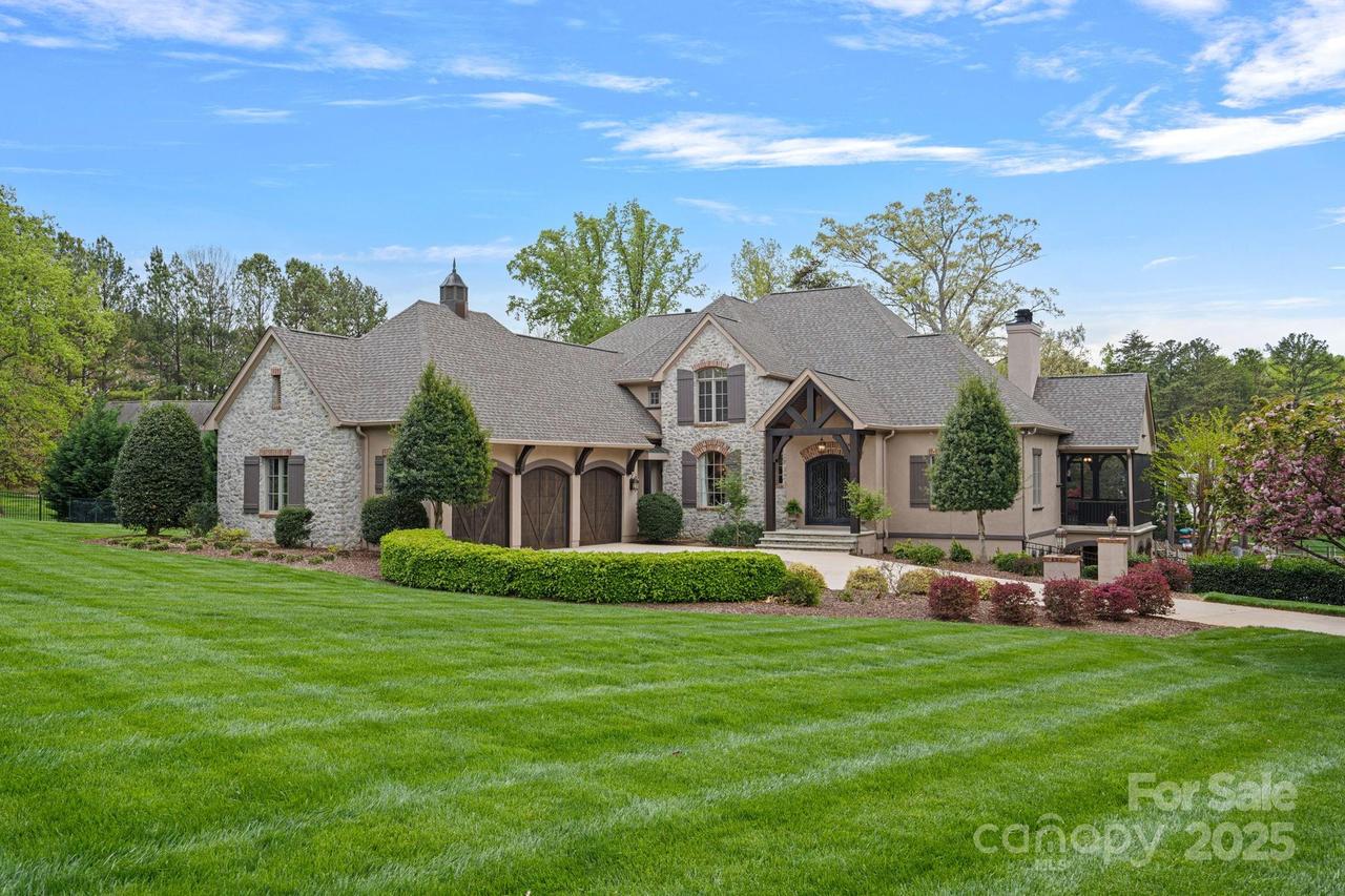 105 Grey Lady Ct., Mooresville, NC 28117