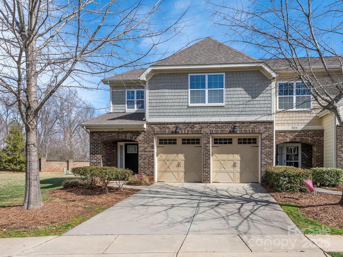 8418 Loxton Cir., Charlotte, NC 28214