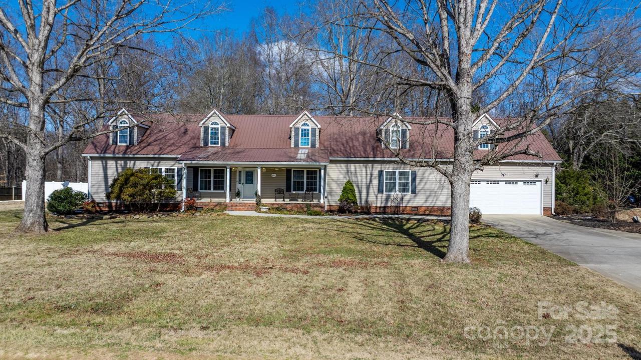 468 White Oak Branch Rd., Statesville, NC 28625