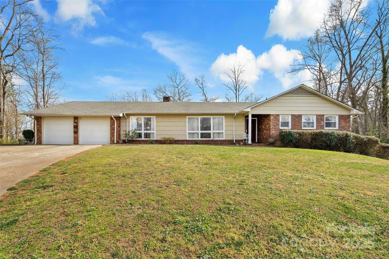 104 Oak Cir., Marion, NC 28752