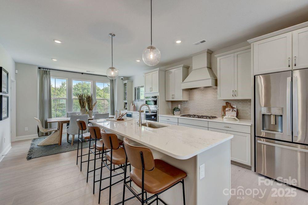 348 Catawba Ave., Davidson, NC 28036