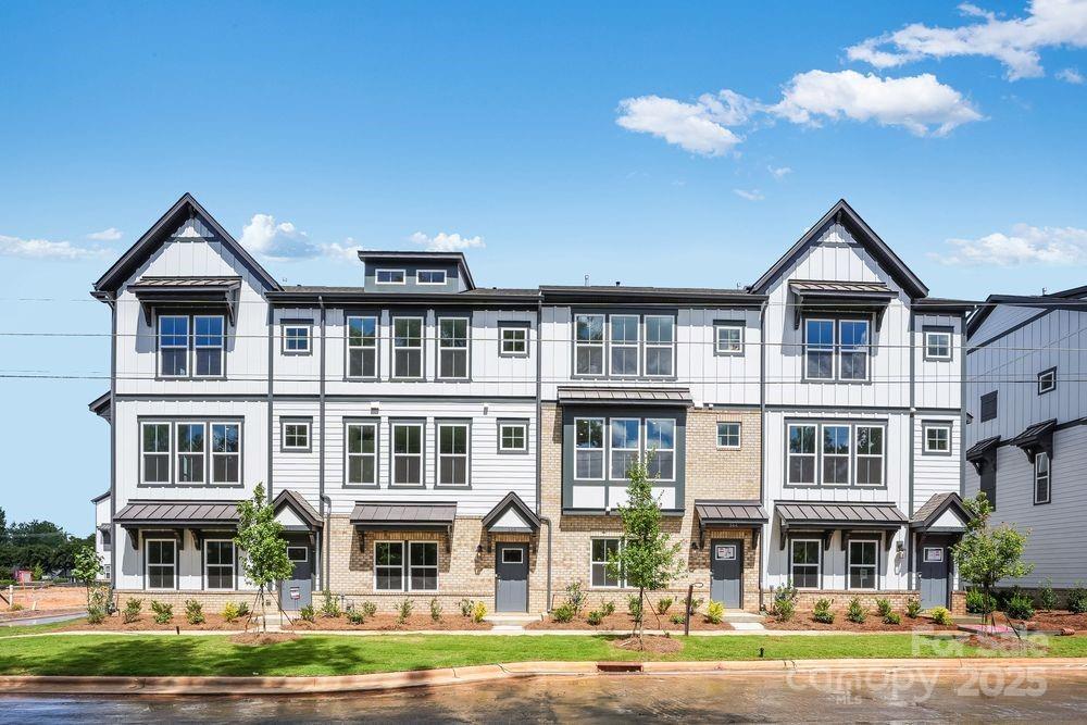 344 Catawba Ave., Davidson, NC 28036