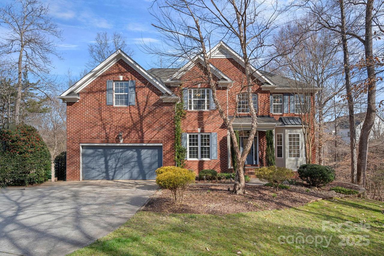 6040 Graburn's Ford Dr., Charlotte, NC 28269