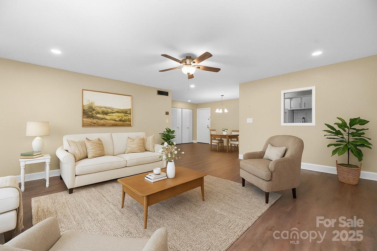 1323 Queens Rd. #218, Charlotte, NC 28207