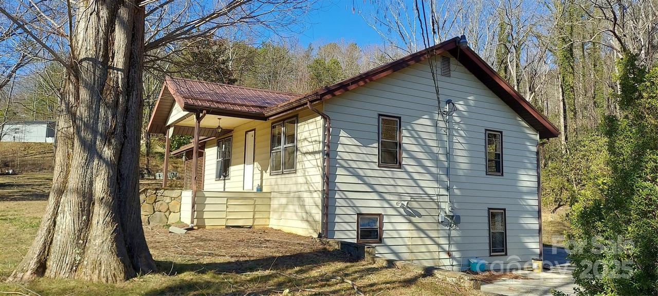 76 Ed Sneed Dr., Marion, NC 28752