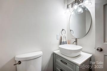 9220 Torrence Crossing Dr., Huntersville, NC 28078