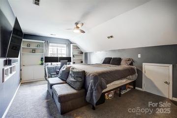 9220 Torrence Crossing Dr., Huntersville, NC 28078